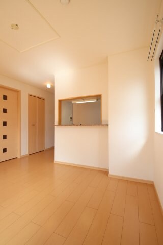 メゾンリュミエールの物件内観写真