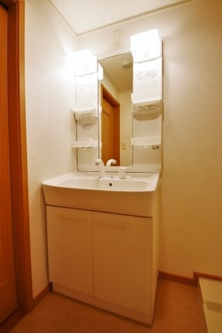 インヴィテ・ボヌールⅡ番館の物件内観写真