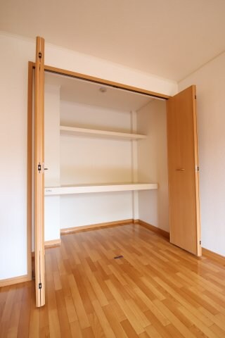 インヴィテ・ボヌールⅡ番館の物件内観写真