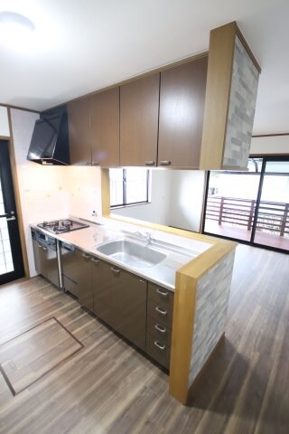 河南町さくら坂戸建の物件内観写真