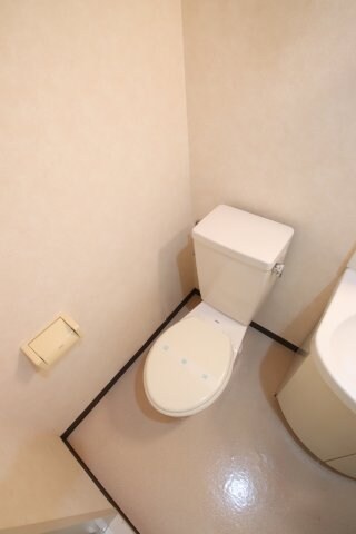 キャッスル山村Aの物件内観写真