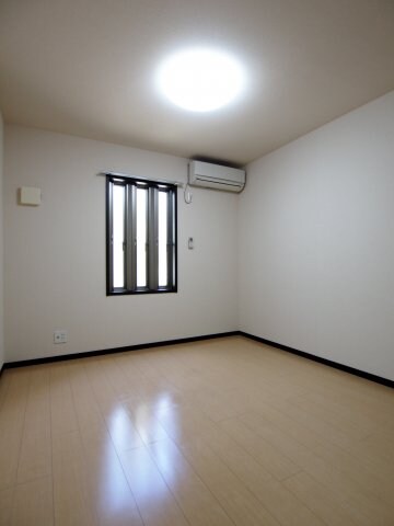 スリーハーブズ狭山Ⅰ番館の物件内観写真