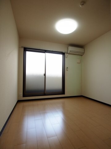 スリーハーブズ狭山Ⅰ番館の物件内観写真