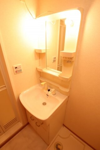 フィオーレ・ガーデンの物件内観写真