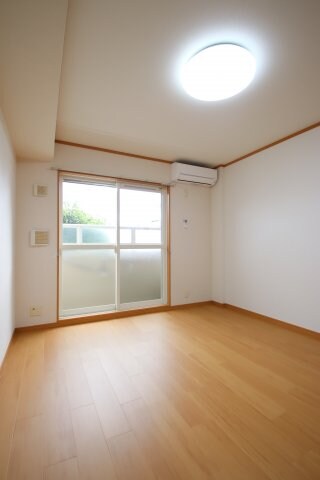 フィオーレ・ガーデンの物件内観写真