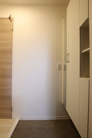 Contrail(コントレイル)の物件内観写真