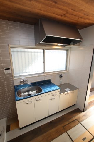 草尾戸建の物件内観写真