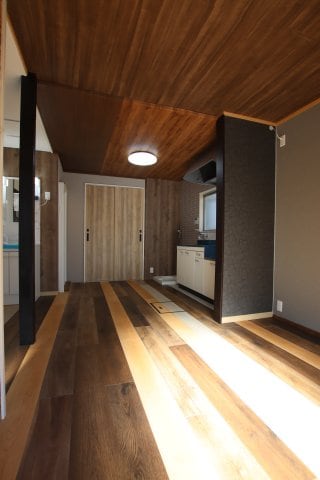 草尾戸建の物件内観写真