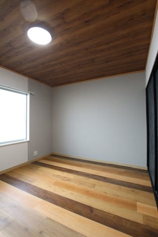 草尾戸建の物件内観写真