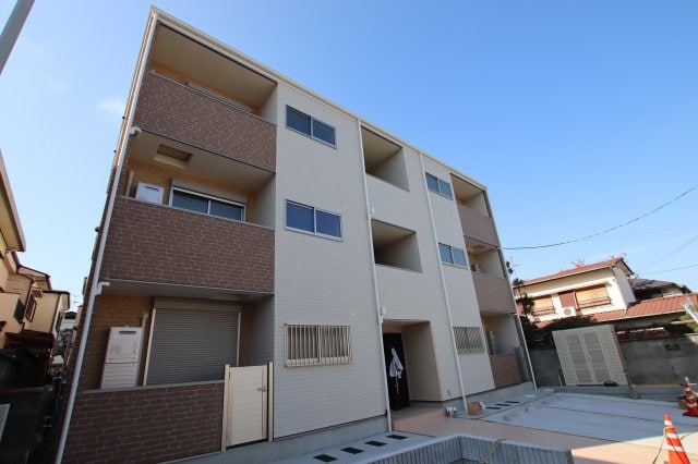 グラツィア堺の物件外観写真