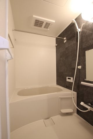 Alivio堺高松の物件内観写真