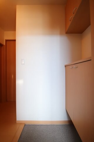 リビングタウン狭山池公園E棟の物件内観写真