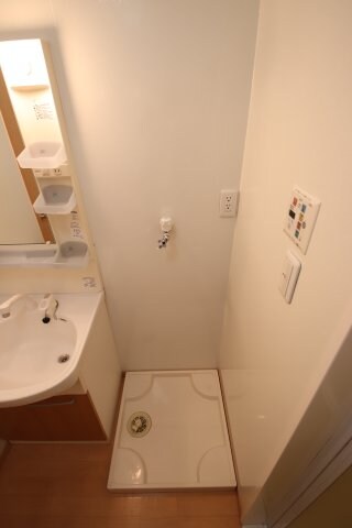 リビングタウン狭山池公園E棟の物件内観写真