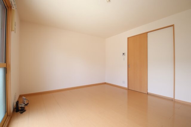 リビングタウン狭山池公園E棟の物件内観写真