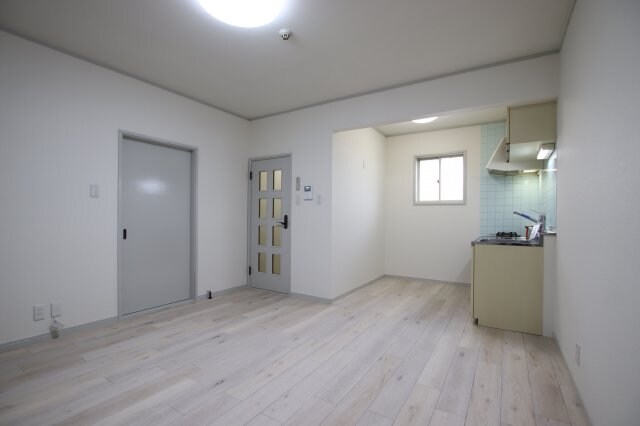 サマックスYUIハイツの物件内観写真