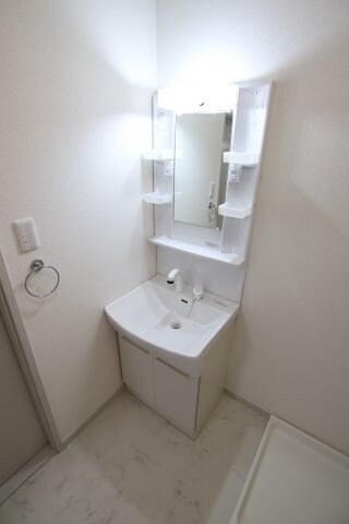 サマックスYUIハイツの物件内観写真