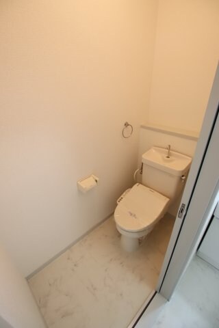 サマックスYUIハイツの物件内観写真