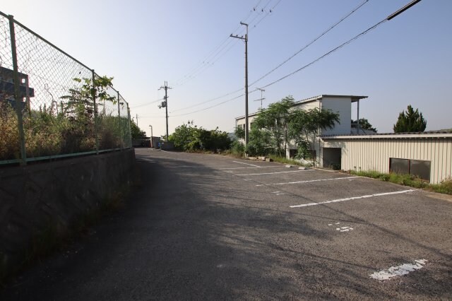 小林マンションの物件外観写真