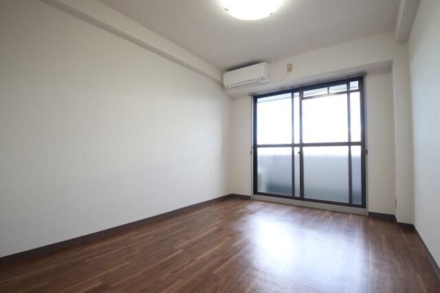 小林マンションの物件内観写真