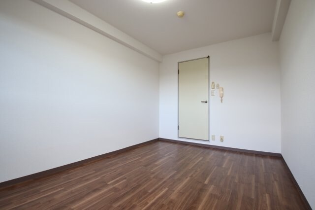 小林マンションの物件内観写真