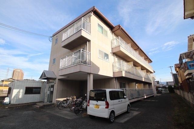 サンヒルズ和泉の物件外観写真