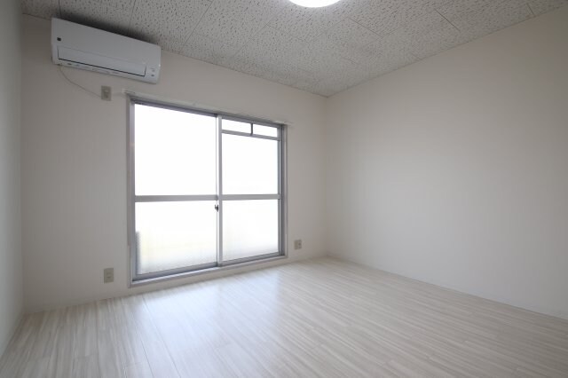 サンヒルズ和泉の物件内観写真