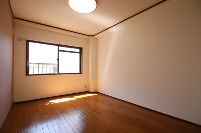 グレイスマンションの物件内観写真