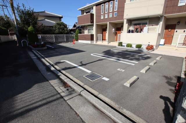 レボーシャンの物件外観写真