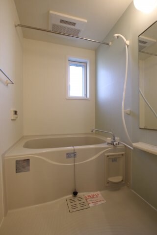 レボーシャンの物件内観写真