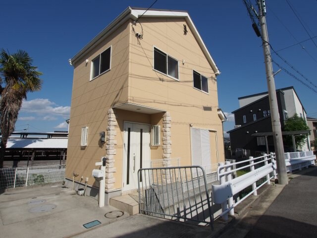 大阪府堺市美原区南余部の物件外観写真