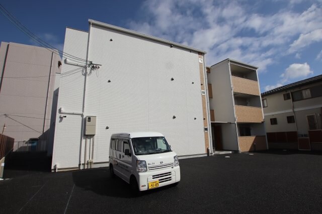 フォレストクリエオーレ金剛の物件外観写真