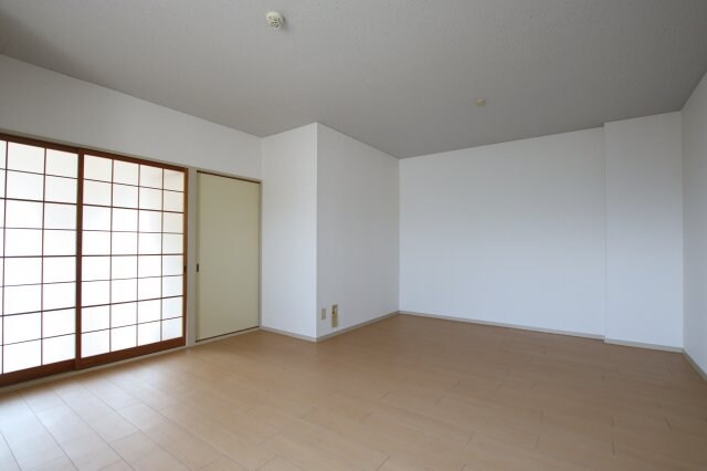 レジデンス二反田の物件内観写真