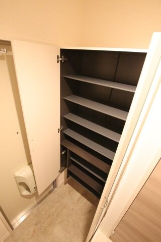 ラ・フェリーチェの物件内観写真