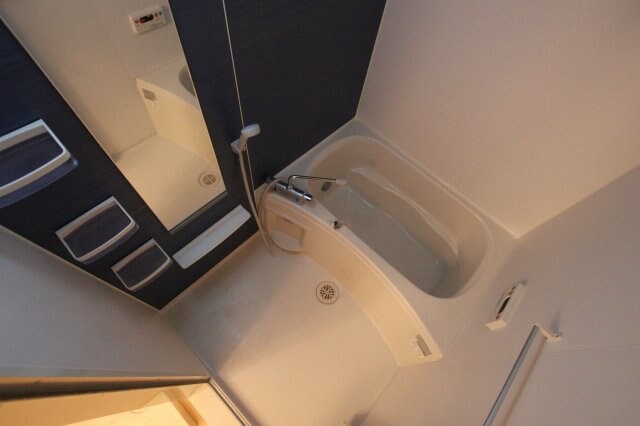 グラン・グラースラフィネの物件内観写真