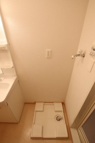 グラン・グラースラフィネの物件内観写真