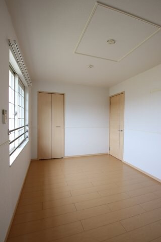 グラン・グラースラフィネの物件内観写真