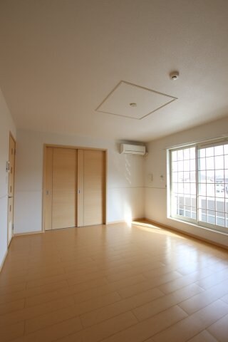 グラン・グラースラフィネの物件内観写真