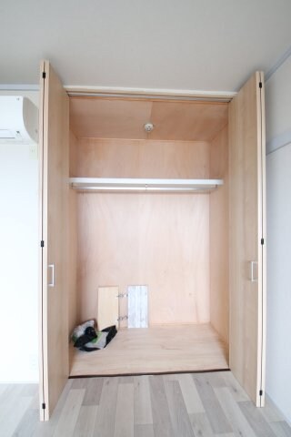 アデューウエダの物件内観写真