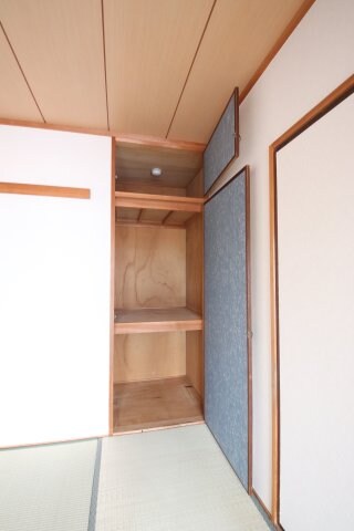 アデューウエダの物件内観写真