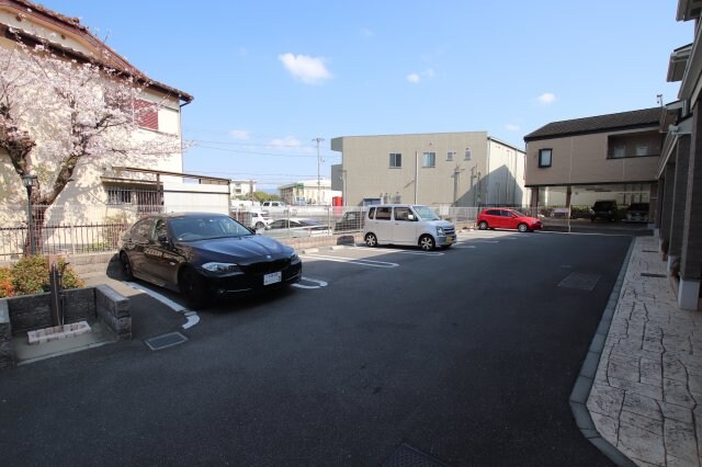 エストレーラの物件外観写真