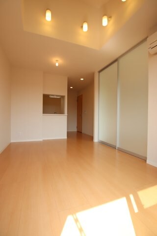 メゾンドゥルポⅡの物件内観写真