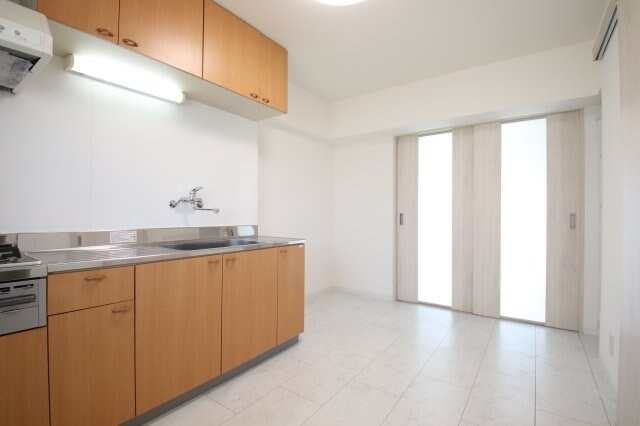 マンション宝寿の物件内観写真