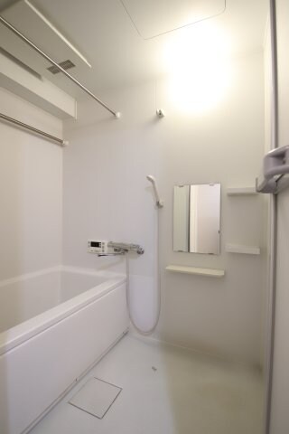 マンション宝寿の物件内観写真