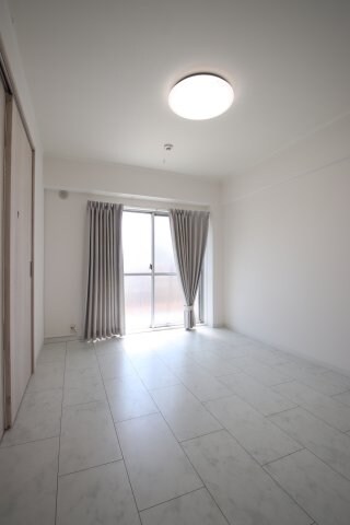 マンション宝寿の物件内観写真