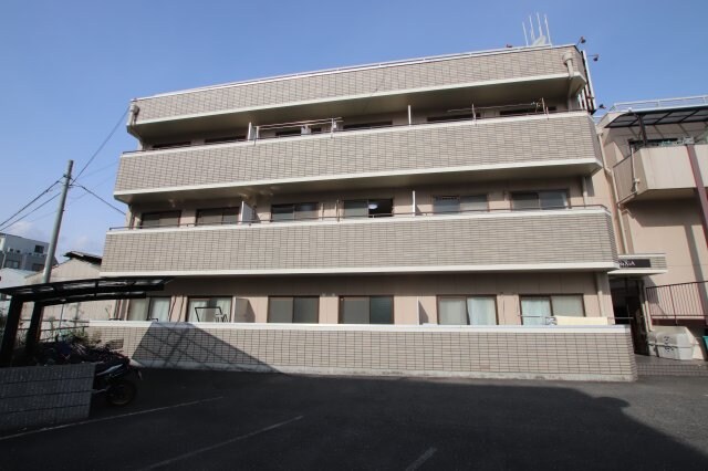 レナジア深井の物件外観写真