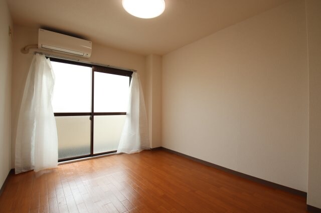 レナジア深井の物件内観写真