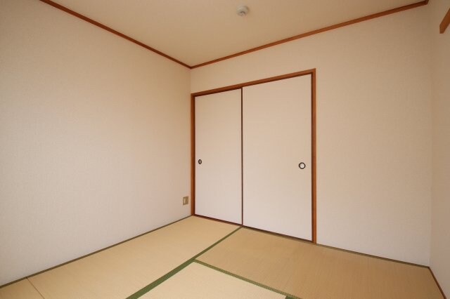 レナジア深井の物件内観写真