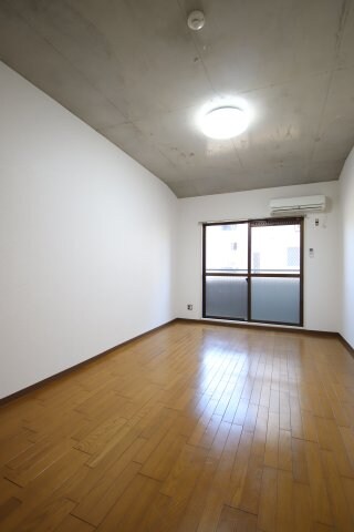 レジデンス遊園前の物件内観写真