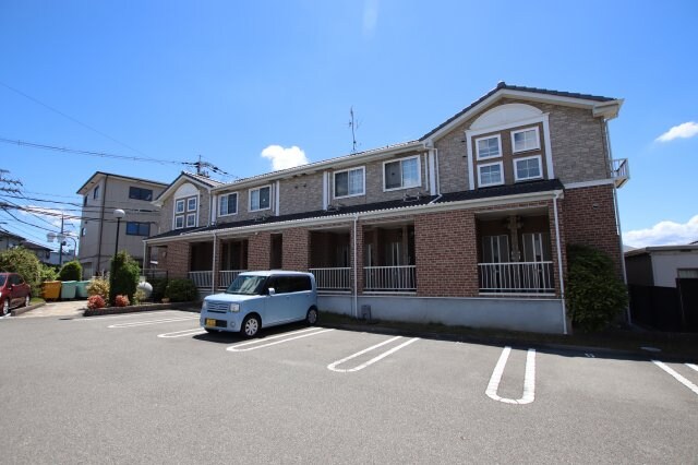 カーサ・エスペランサの物件外観写真