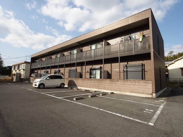 アンプルールクラージュmont vertの物件外観写真